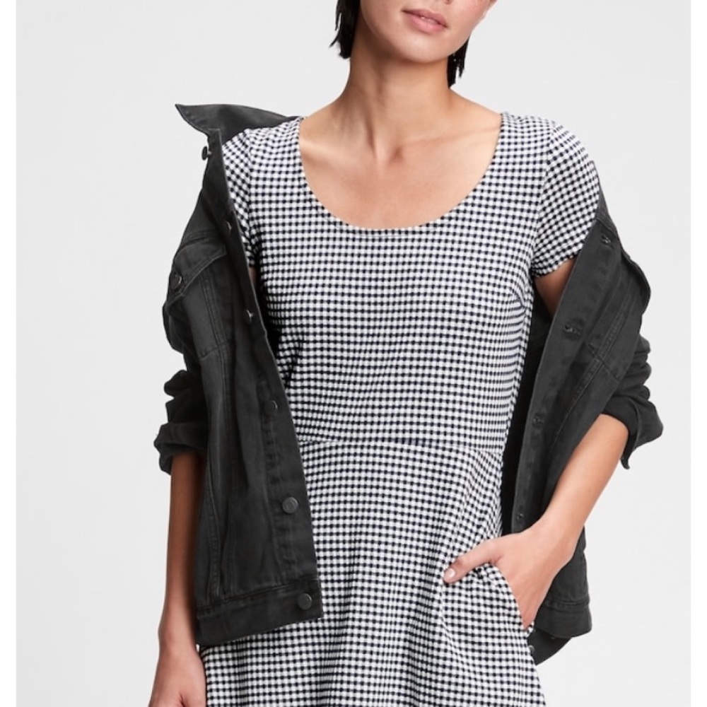 Gap Fit & Flare Gingham Dress 4